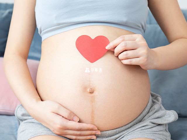 胎儿的发育要用多种手段进行检测