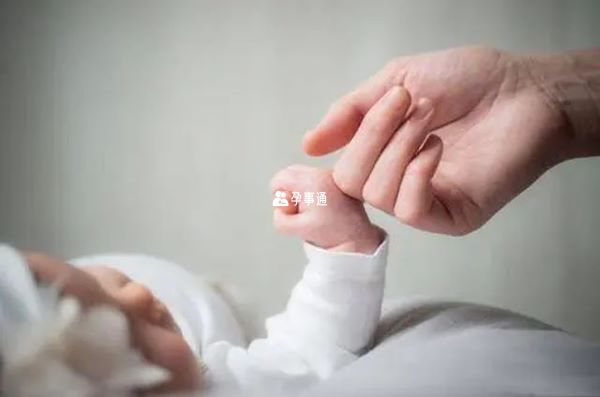  广西首例第三代试管婴儿降生