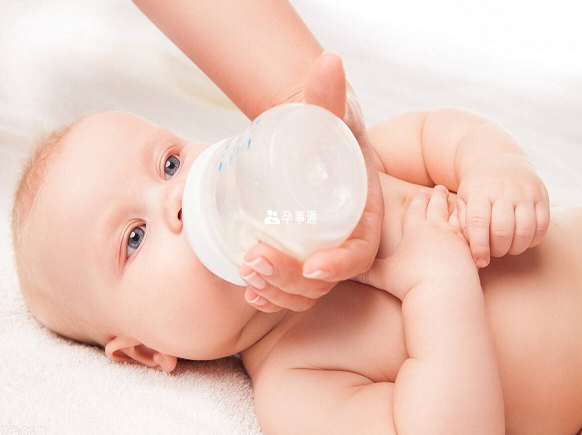 1-2个月的婴儿每次吃100毫升的奶就足够了