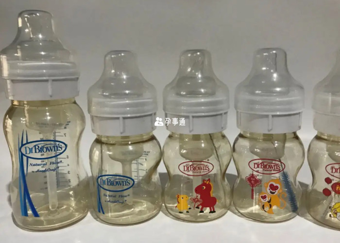 布朗博士奶瓶材质为塑料和玻璃