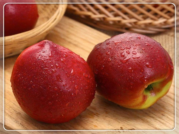 食用过多油桃有益无害